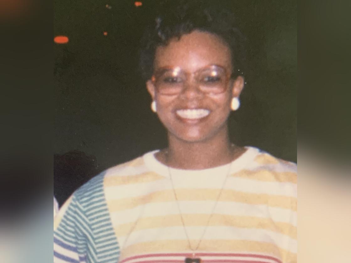 Miriam Makeba Mallory smiling, from her family’s obituary portrait